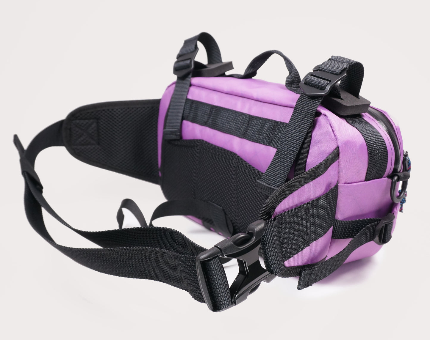 Bicycle bike handlebar bag hip pack, 5L. Handmade in New Zealand. Suits gravel, mountainbikes, commuting bicycles, bike touring.
