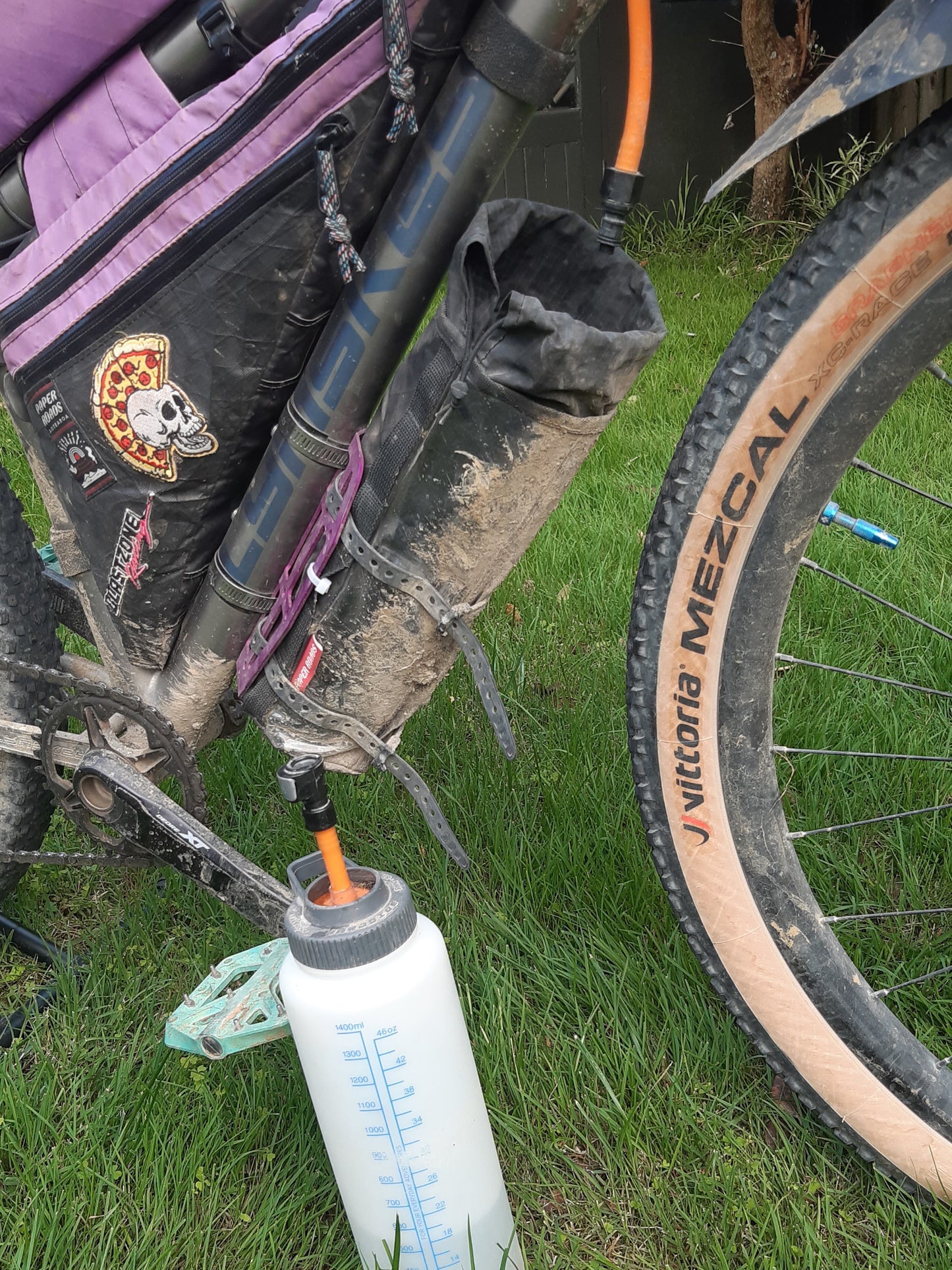 Downunder Bag + SWIG Hydration Kit