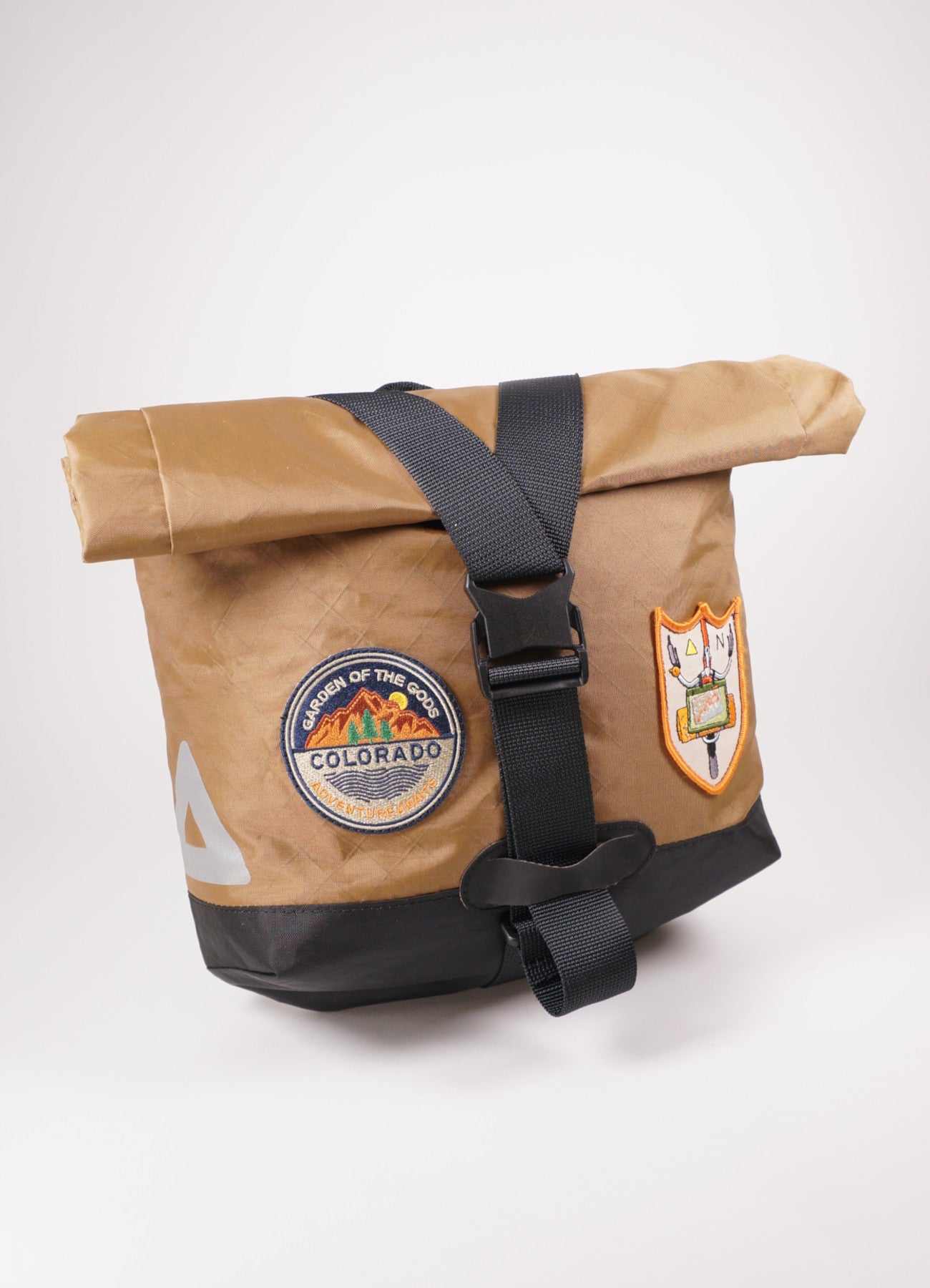 Bikepacking panniers bike bags brown roll top