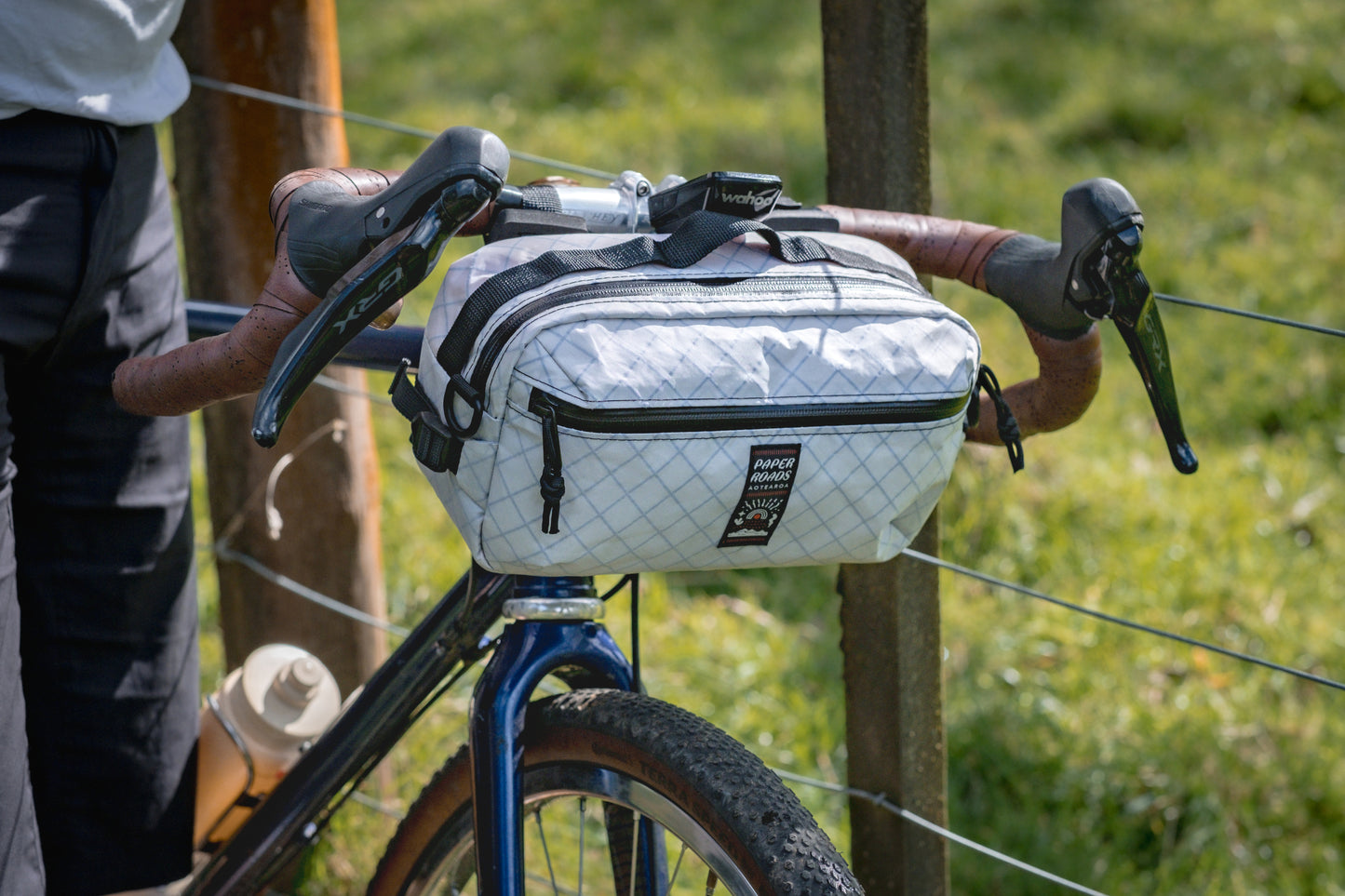 handle bar bag gravel cycling commuting urban bicycle accessory New Zealand handmade Australia bikes challenge sailcloth x-pac ultralight touring