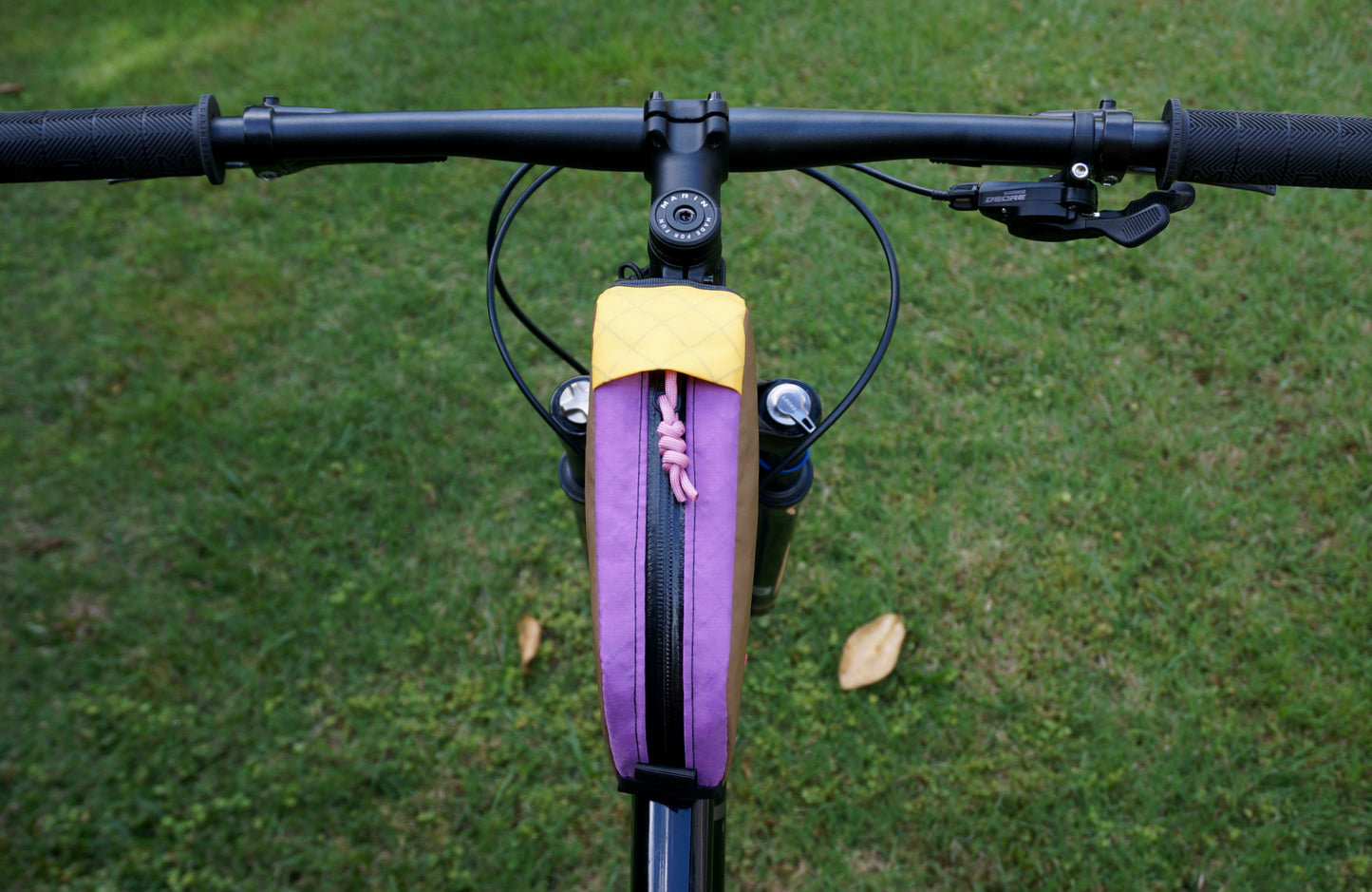 custom top tube bag large NZ hand made bikepacking cycling bikes