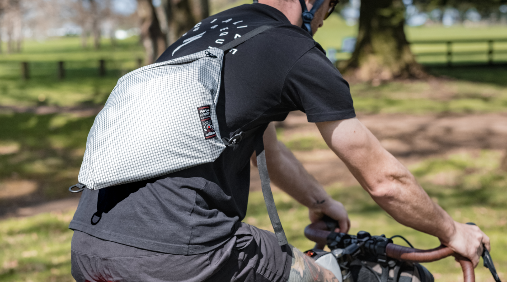 Musette riding shoulder bag gravel road cycling commuting bikepacking urban bicycle accessory New Zealand handmade Australia bikes challenge sailcloth x-pac ultralight touring 