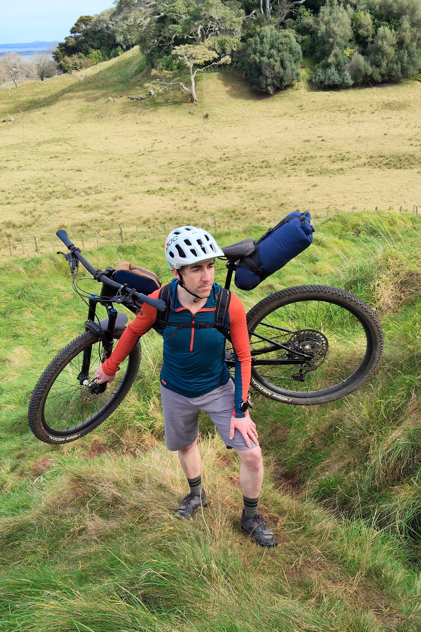 Hike a bike carry straps bikepacking hiking ultra race, bike shoulder straps, tour te waipounamu made in new zealand