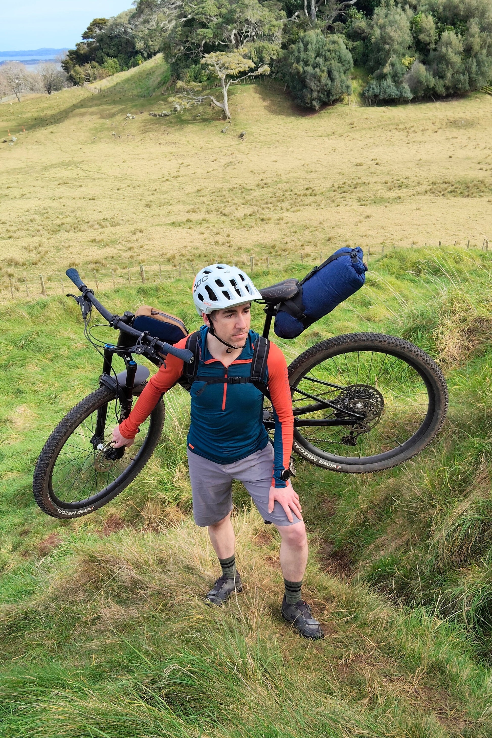 Hike a bike carry straps bikepacking hiking ultra race, bike shoulder straps, tour te waipounamu made in new zealand